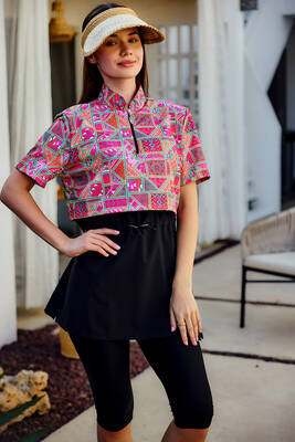 Remsa - Önü Kapaklı Kısa Kollu Yarı Kapalı Tesettür Mayo Siyah02 R5302