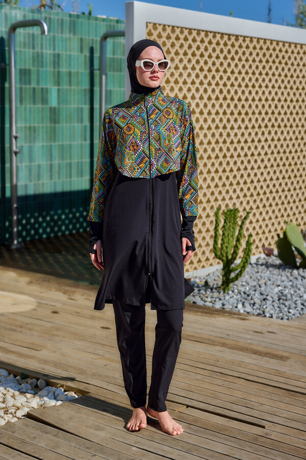 Remsa - Patterned Long-Sleeve Tunic and Sport Legging Modest Swimwear Set (1)
