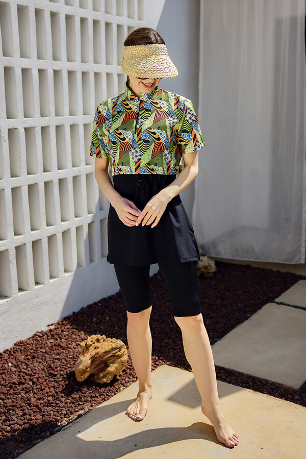 Patterned Short Sleeve Semi-Covered Modest Swimwear Set - Thumbnail