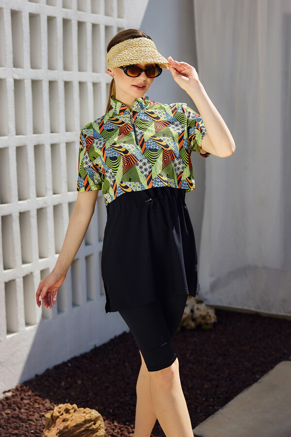 Patterned Short Sleeve Semi-Covered Modest Swimwear Set - Thumbnail