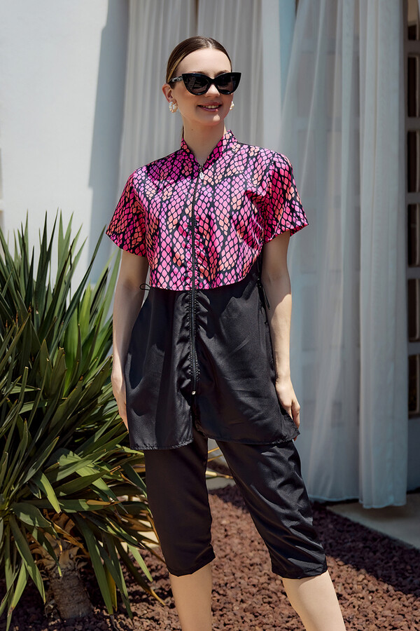 Patterned Short-Sleeve Semi-Covered Swimwear Set - Thumbnail