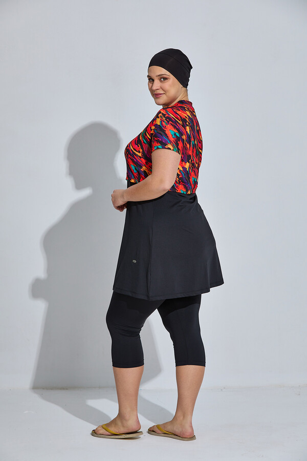 Plus-Size Semi-Covered Swimsuit with Skirt - Thumbnail