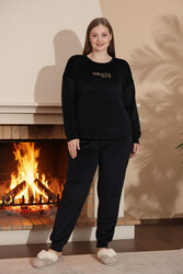 Remsa - Plus-Size Velvet Print Pajama Set