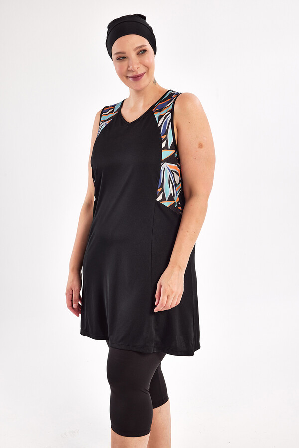 Plus-Size Zero-Sleeve Half-Covered Swimwear Set - Thumbnail