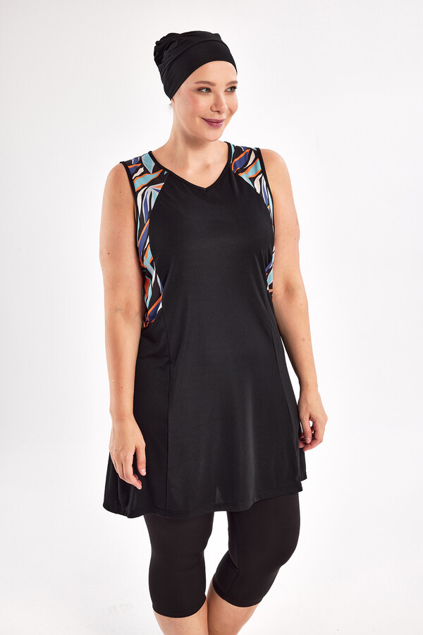Plus-Size Zero-Sleeve Half-Covered Swimwear Set - Thumbnail