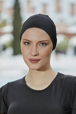 Remsa - Pool Sea Plain Swim Cap 999-01 Black Remsa - Pool Sea Plain Swim Cap 999-01 Black