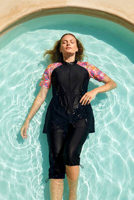 Remsa - R302 Parachute Short Sleeve Half-Covered Swimsuit