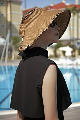Remsa - Remsa Foldable Visor Straw Hat Sun Protective Visor RŞ-80 Leopard Camel (1) Remsa - Remsa Foldable Visor Straw Hat Sun Protective Visor RŞ-80 Leopard Camel (1)