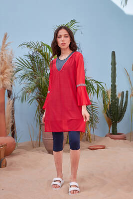 Remsa - Remsa Swimwear V-neck Short Pareo on Remsa Swimsuit 428-12 Red (1) Remsa - Remsa Swimwear V-neck Short Pareo on Remsa Swimsuit 428-12 Red (1)