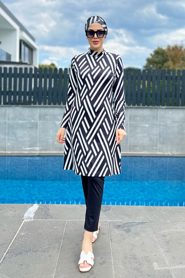Remsa Swimwear Lycra Fully Covered Hijab Swimsuit Black and White Zigzag 2201 ZEHRA - Thumbnail