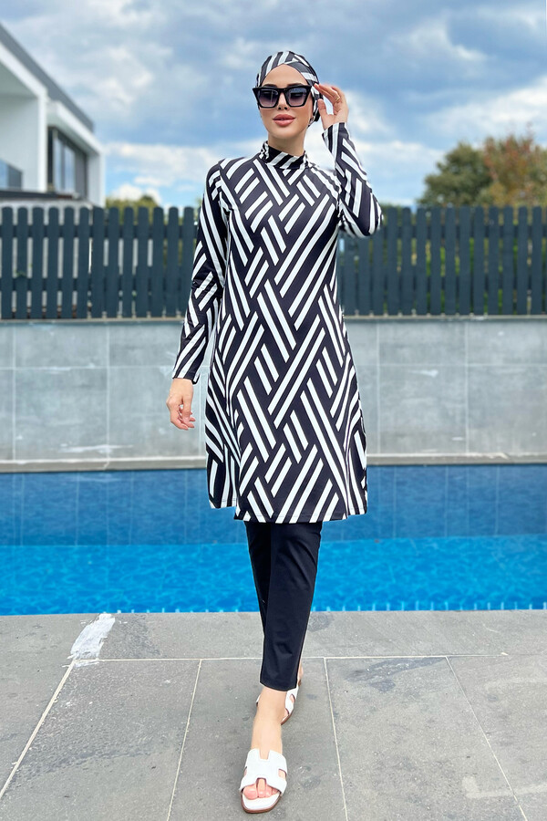 Remsa Swimwear Lycra Fully Covered Hijab Swimsuit Black and White Zigzag 2201 ZEHRA - Thumbnail