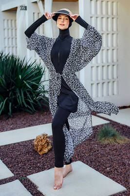 Remsa - Remsa Tesettür Mayo Üzerine Tek Kaftan Kimono Pareo Beyaz RP036 Leopar (1) Remsa - Remsa Tesettür Mayo Üzerine Tek Kaftan Kimono Pareo Beyaz RP036 Leopar (1)