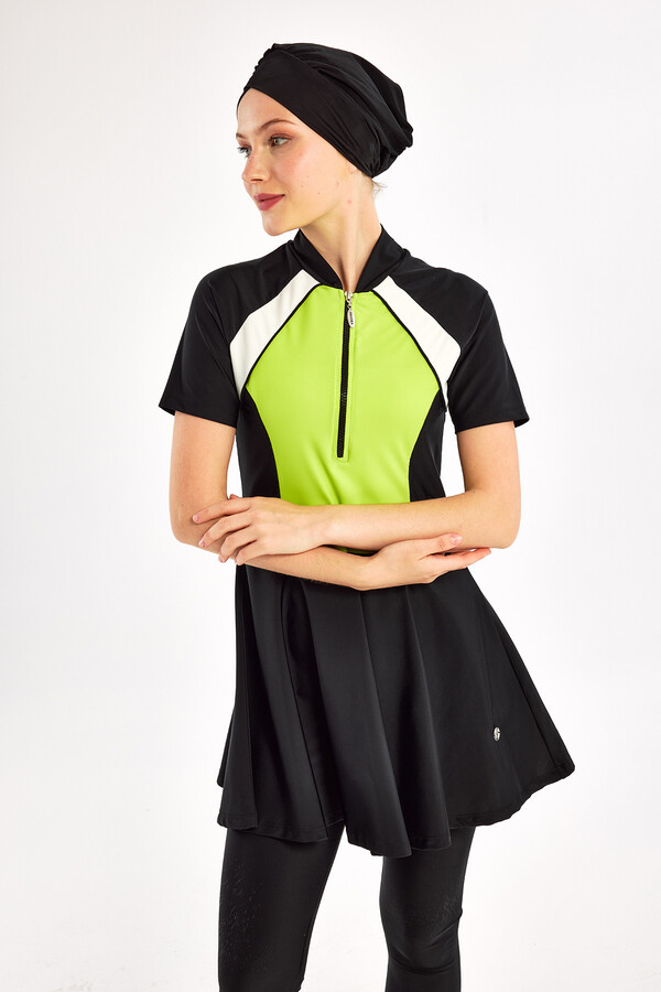 Short Sleeve Lycra Half-Covered Swimsuit Set in Black and Neon Green 1609 - Thumbnail