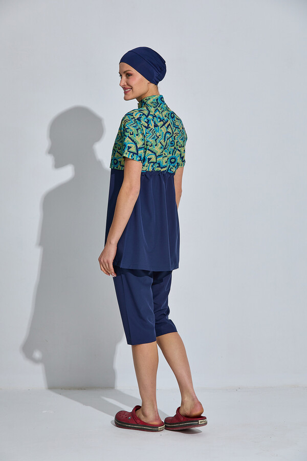 Short Sleeve Sporty Semi-Covered Swimsuit - Thumbnail
