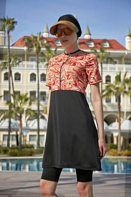 Remsa - Short-Sleeve Stretchy Capri Half-Covered Swimsuit R5003 Melis