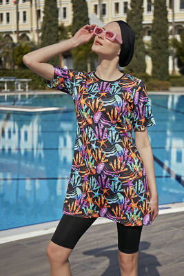 Remsa - Short-Sleeved Stretchy Leggings Half-Coverage Swimsuit R4901 Coral (1) Remsa - Short-Sleeved Stretchy Leggings Half-Coverage Swimsuit R4901 Coral (1)