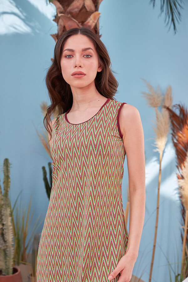 Sıfır Kol Yarı Kapalı Mayo 720-122 - Thumbnail