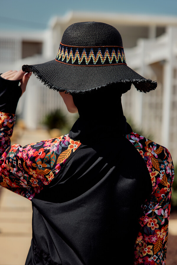 Tassel Trimmed Zigzag Strip Straw Hat RS - Thumbnail