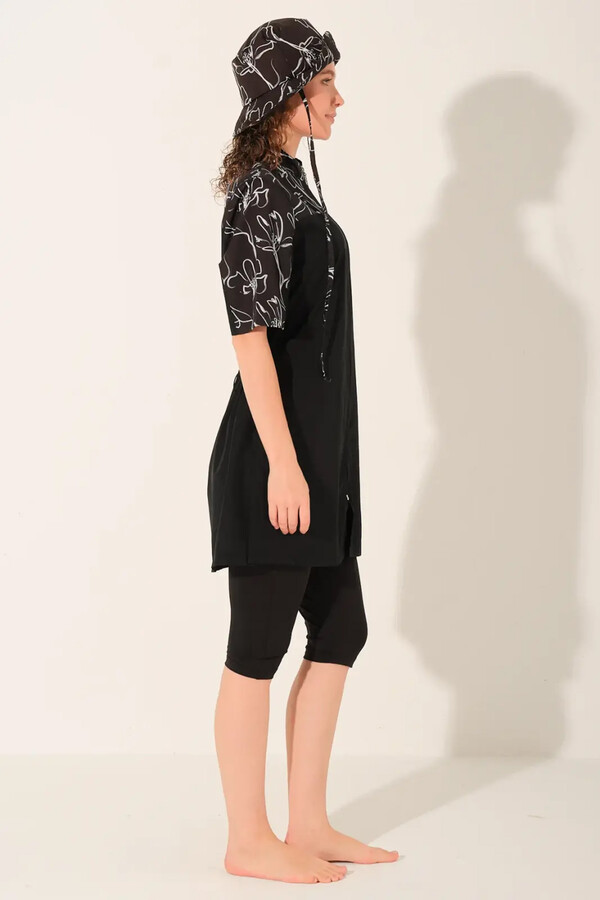 Three-Piece Modest Swimwear Set with Swim Cap - Thumbnail
