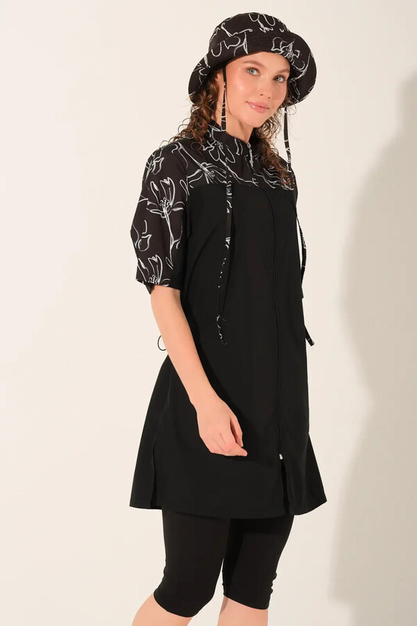 Three-Piece Modest Swimwear Set with Swim Cap - Thumbnail
