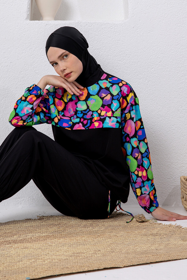 UV Protection Sport Lycra Full Coverage Modest Swimsuit 1216 Black - Thumbnail