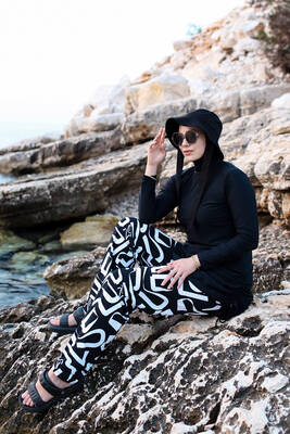 Remsa - Wide-Leg Lycra Full-Coverage Modest Swimsuit 900-300 Black and White