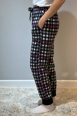 Estiva - Women’s Fleece Cuffed Pajama Bottoms with Checks 130 Purple (1)