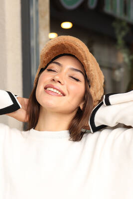 Remsa - Women's Plush Captain Sailor Hat RKŞ-05 Camel (1)