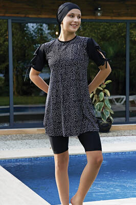 Remsa - Yarı Kapalı Likralı Volanlı Kısa Kollu Mayo 2423 Siyah (1)