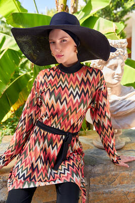 Rozamay - Zigzag Print Full-Cover Swimwear Set (1)